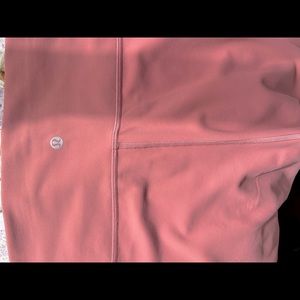 Lulu lemon wonder under size 18, 25” inseam